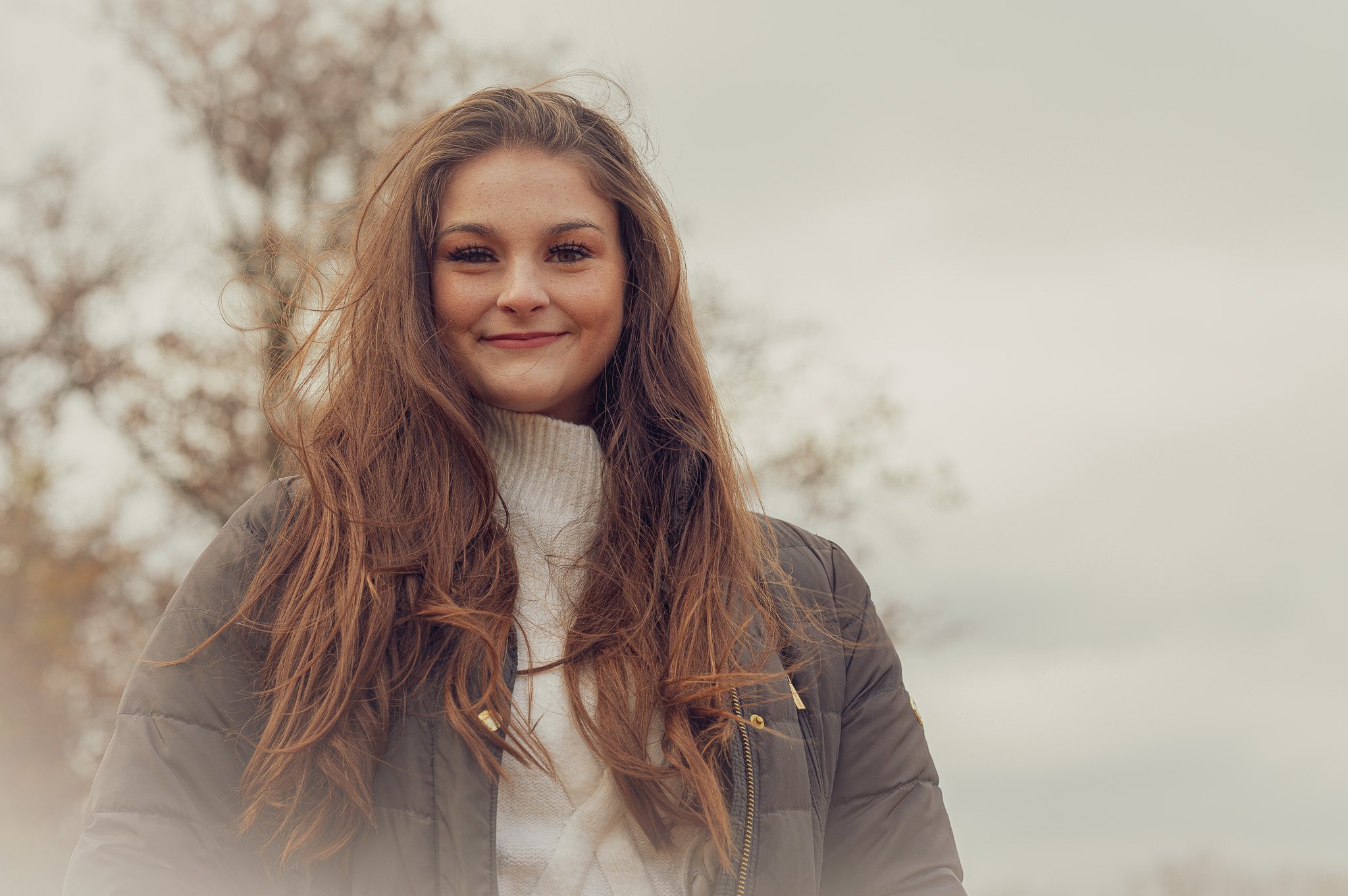 Senior portrait photography — senior girl outdoor fall portrait — Amy Minikus Photo + Film